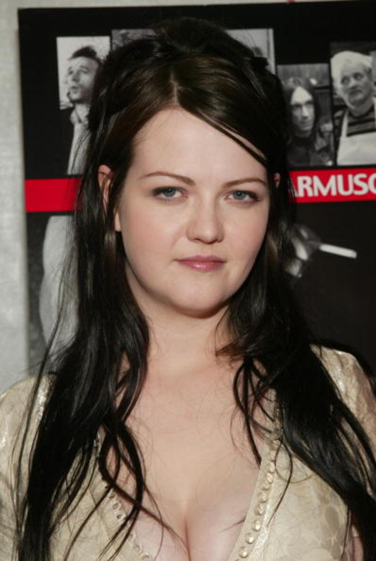 How tall is Meg White?